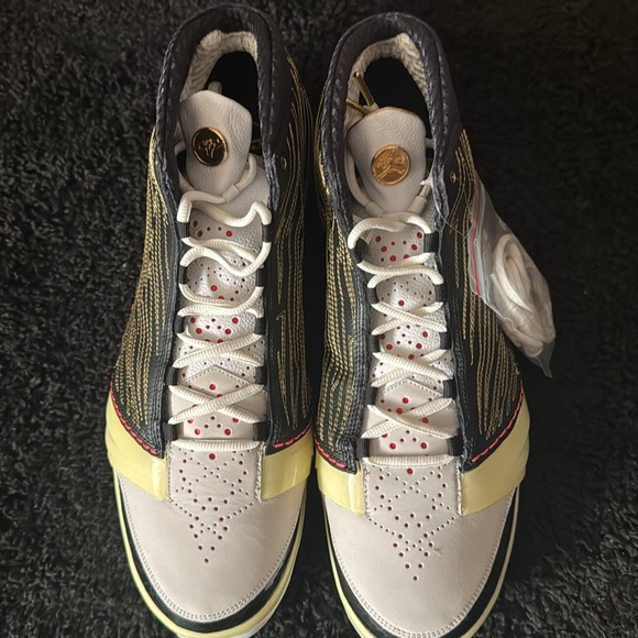 New Jordan 23 Titan. Sz.18M. No box. Extra laces - Picture 3 of 8